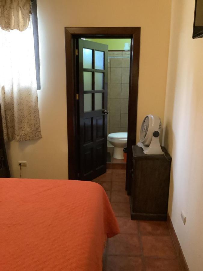 La Casita De Angie Hotel Antigua ภายนอก รูปภาพ